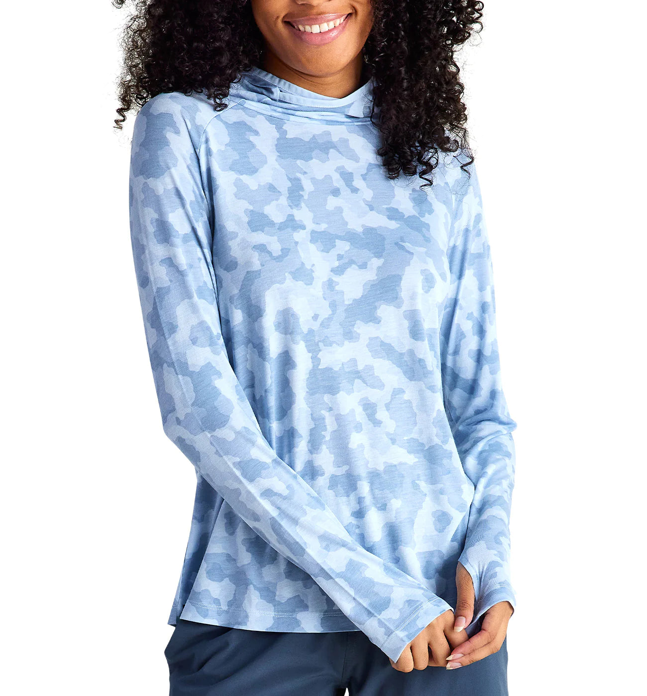 Free Fly Women's Bamboo Lightweight Hoodie II - Tidewater Camo