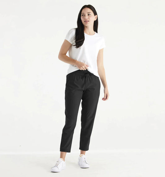 Free Fly Women's Breeze Cropped Pant - Black