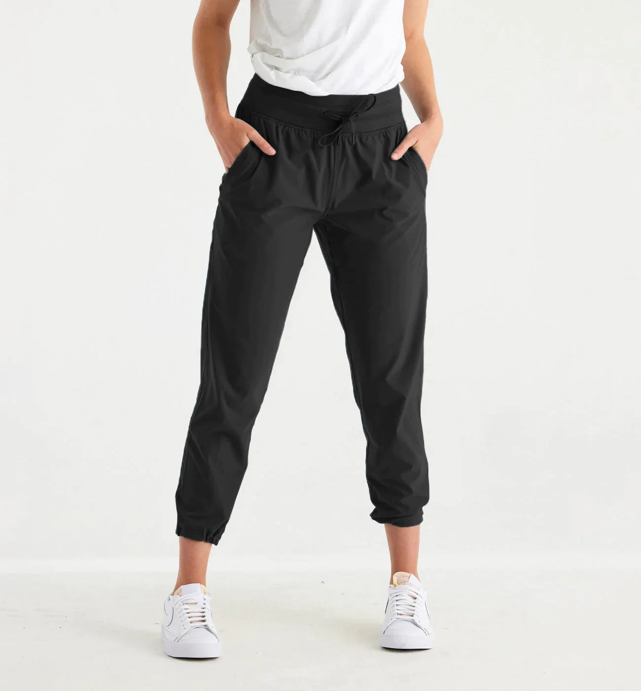 Free Fly Women's Breeze Cropped Pant - Black