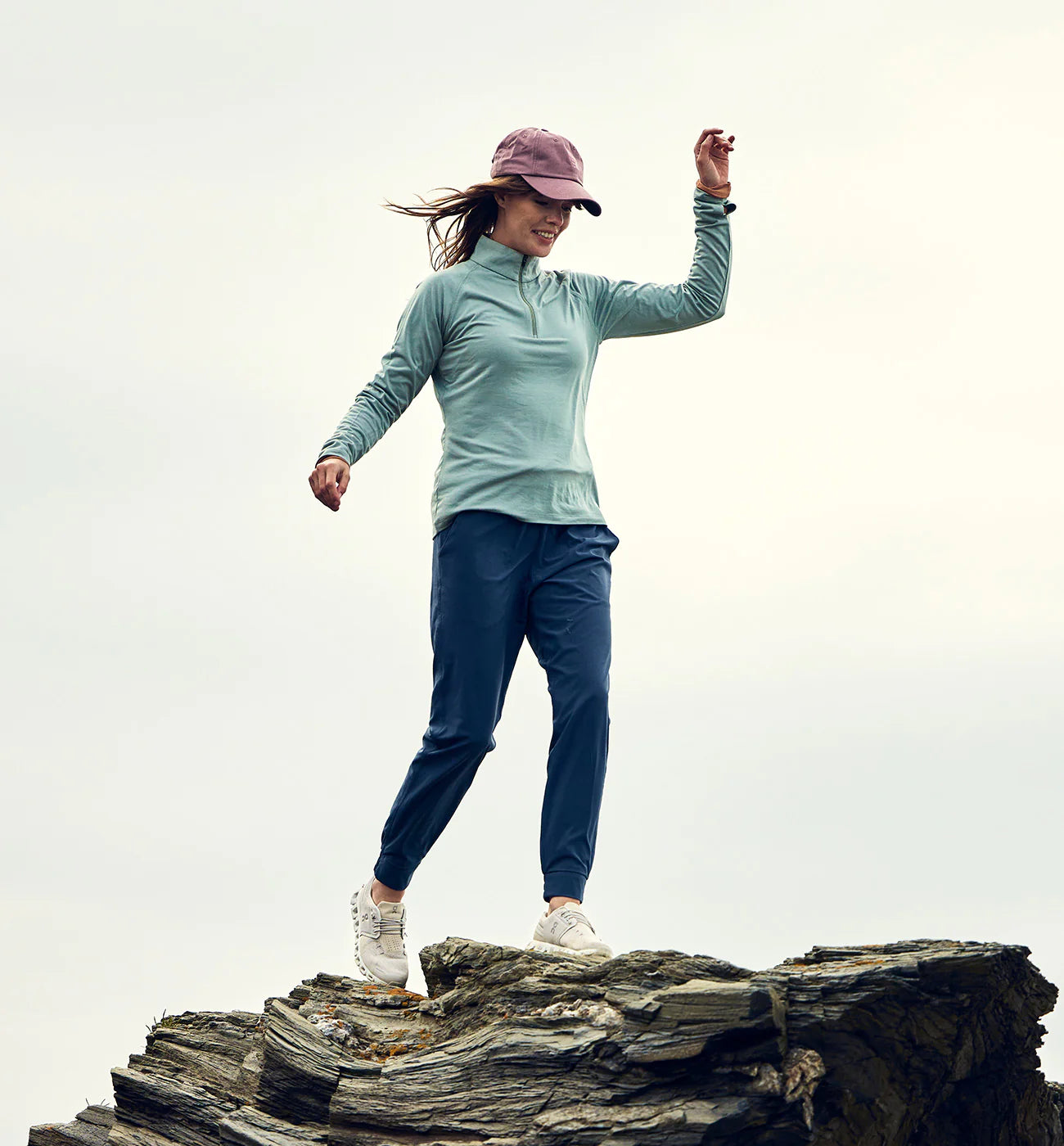 Free Fly Women's Bamboo Flex Quarter Zip - Stormy Sea