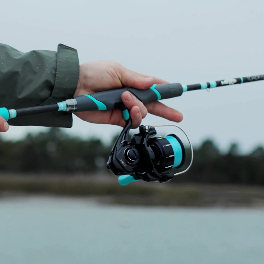 Toadfish Rod & Reel (4000) Spinning Combo - 7'2" MH-Moderate Fast (2-Piece) w/Power Handle